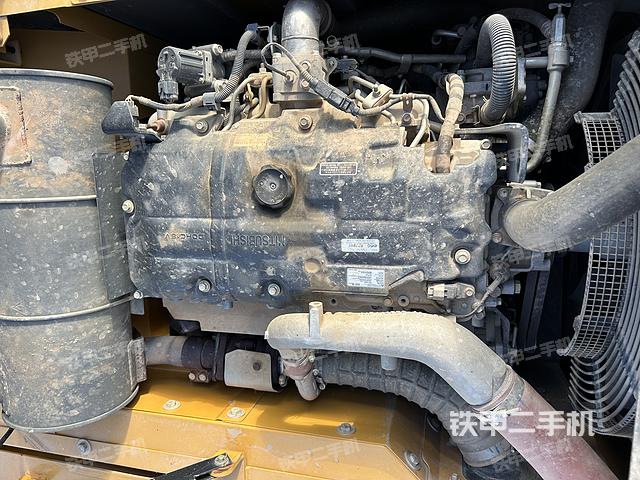 发动机整体俯视（整机外观）