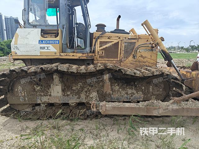 整机右后45°（设备外观及核心部件）