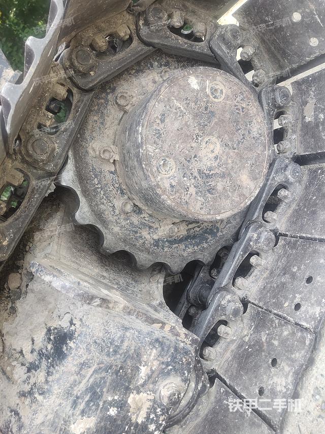 单侧履带整体（整机外观）