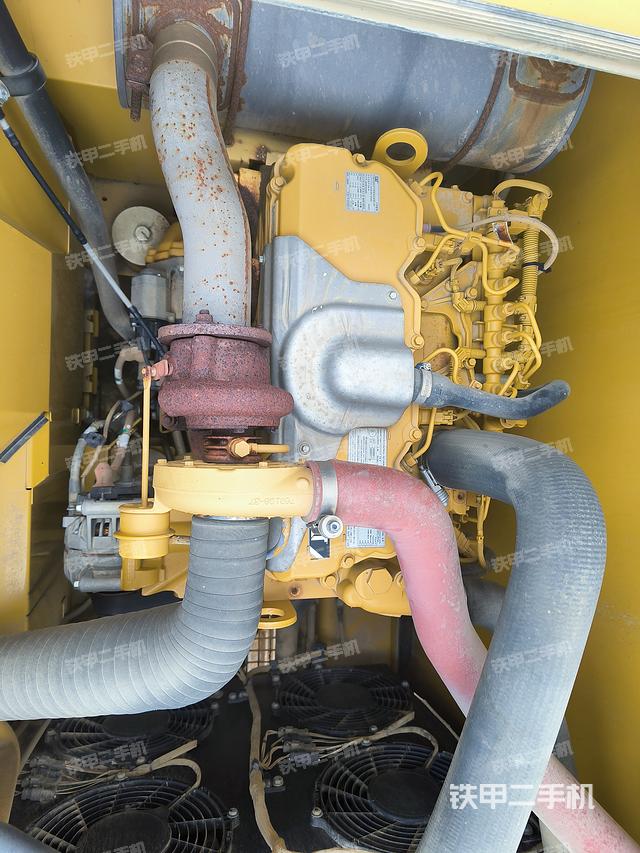 发动机整体俯视（整机外观）