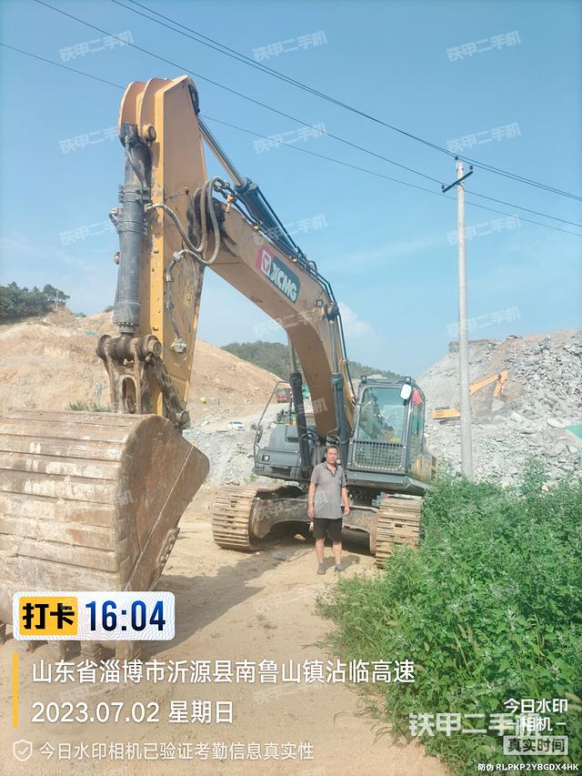 徐工XE370DK挖掘机