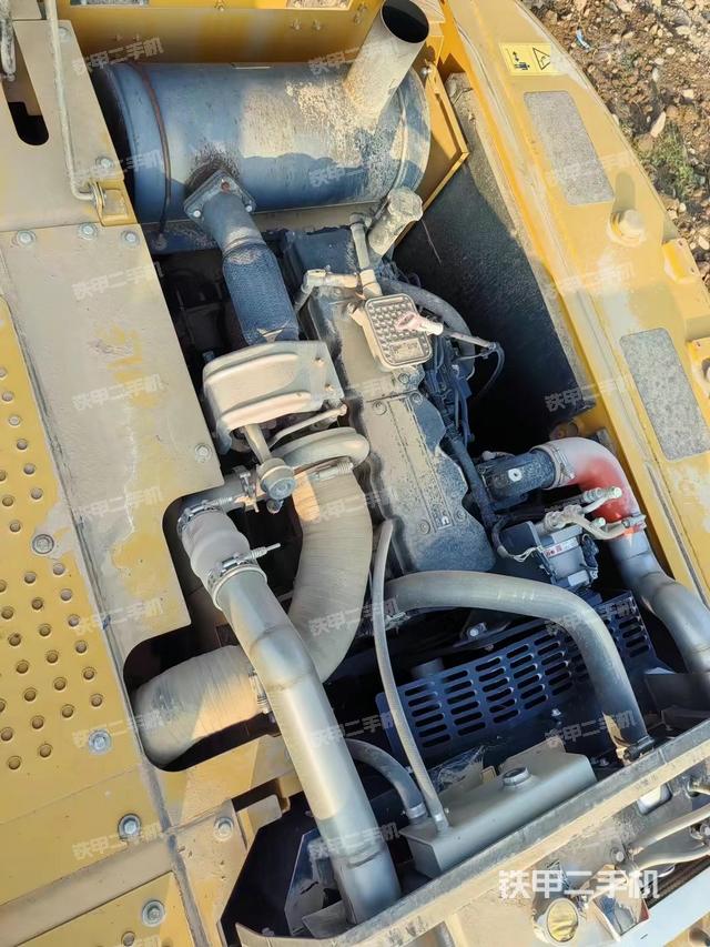 发动机整体俯视（整机外观）