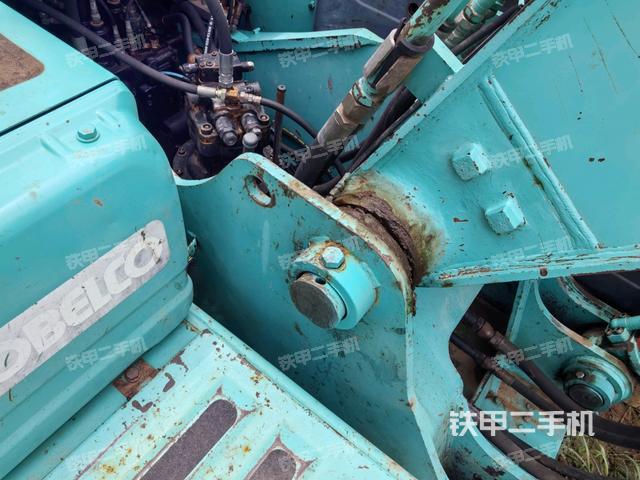 大臂根部?斜視（工作和回轉(zhuǎn)裝置）