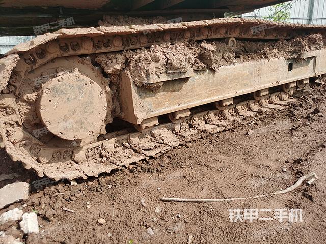 单侧履带整体（整机外观）