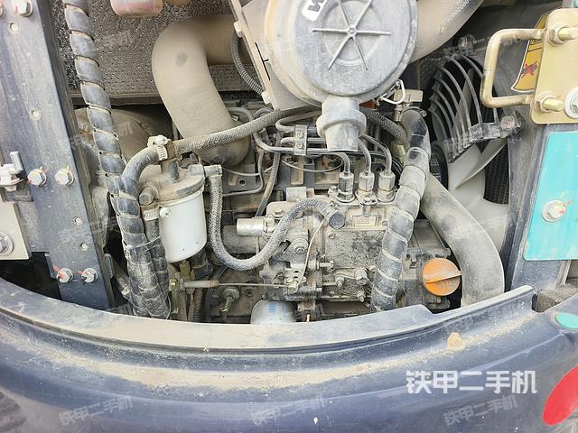 发动机整体俯视（整机外观）