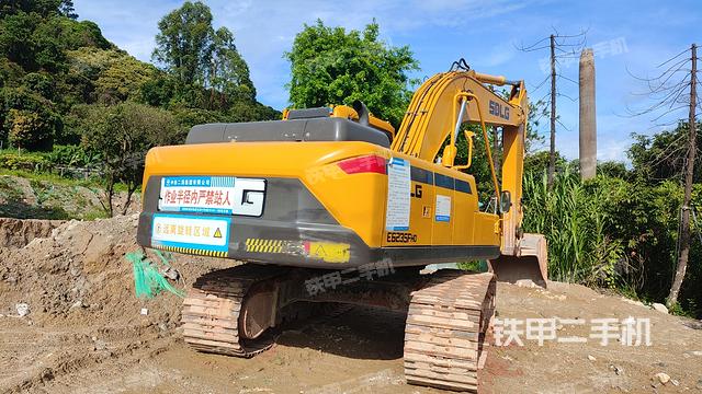 整机右后45°（整机外观）