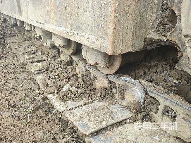 单侧履带整体（整机外观）