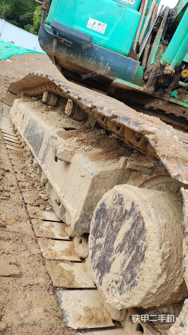 单侧履带整体（整机外观）