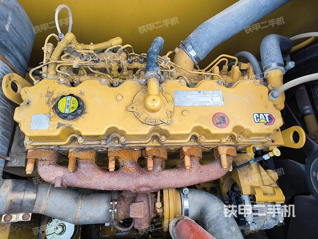 发动机整体俯视（整机外观）