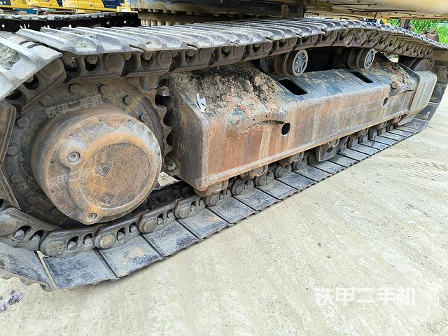 单侧履带整体（整机外观）