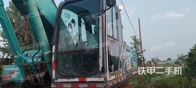 神钢SK350LC8挖掘机