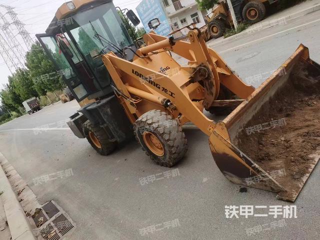 驾驶室操作台（整机外观及大件）