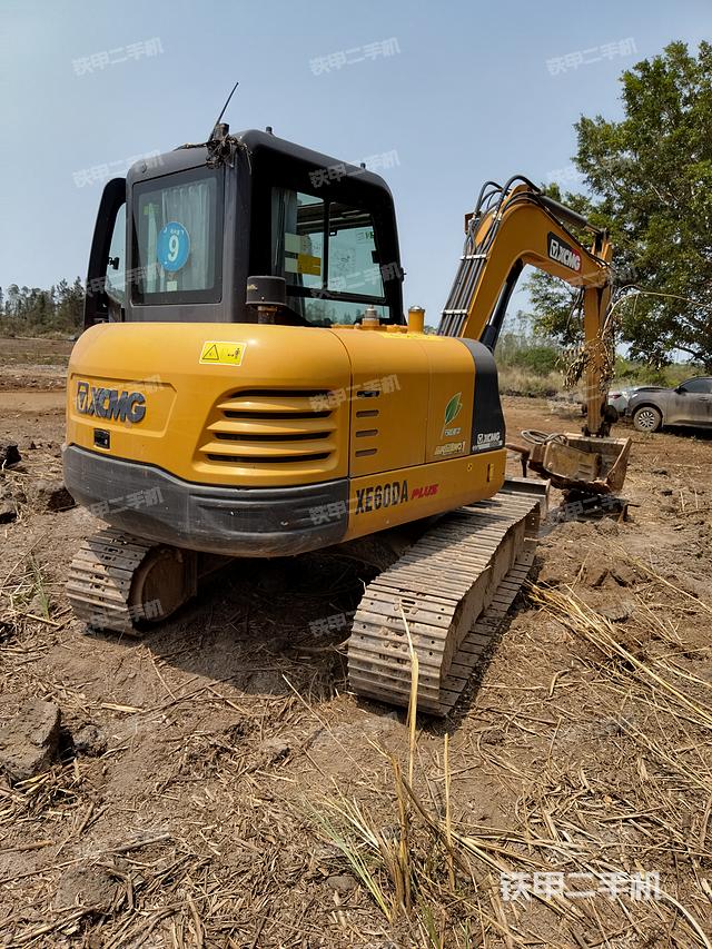 整机右后45°（整机外观）