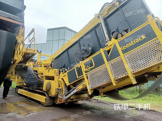 马斯特MF600移动破碎站