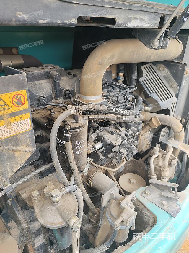 发动机整体俯视（整机外观）