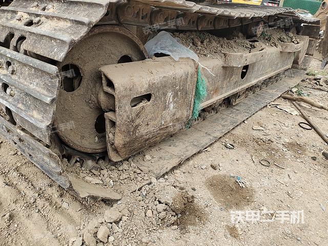 单侧履带整体（整机外观）