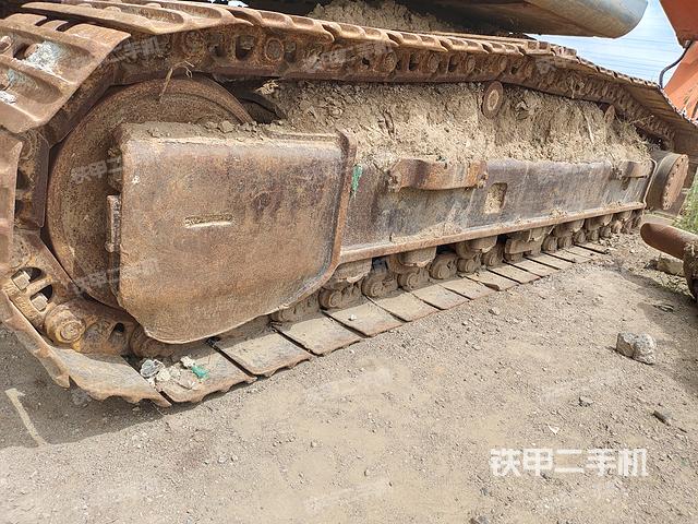 单侧履带整体（整机外观）