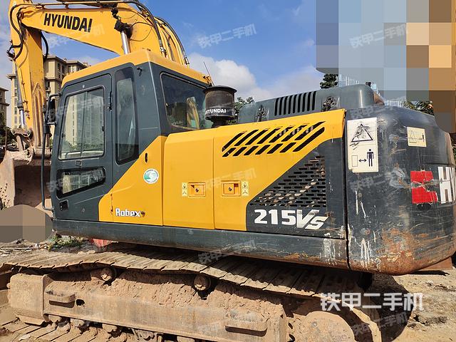现代R215VS挖掘机