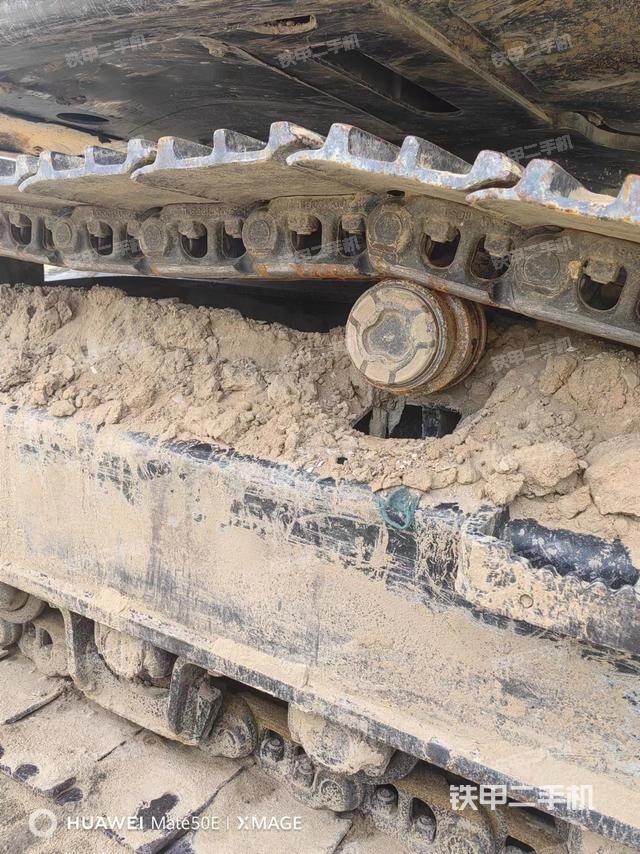 单侧履带整体（整机外观）