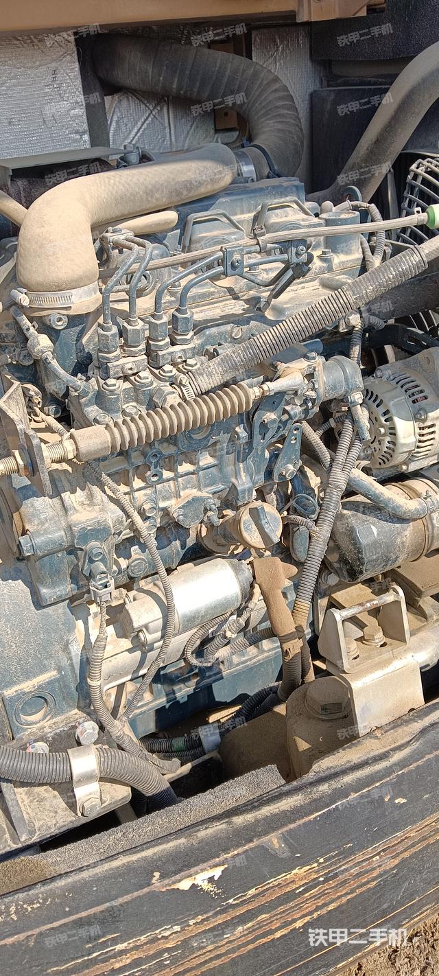 发动机整体俯视（整机外观）