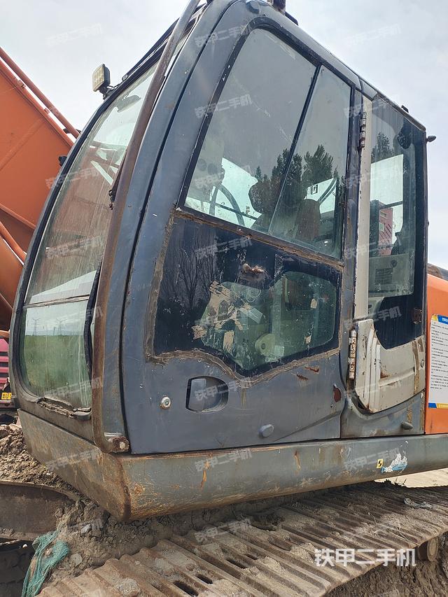 驾驶室整体（整机外观）