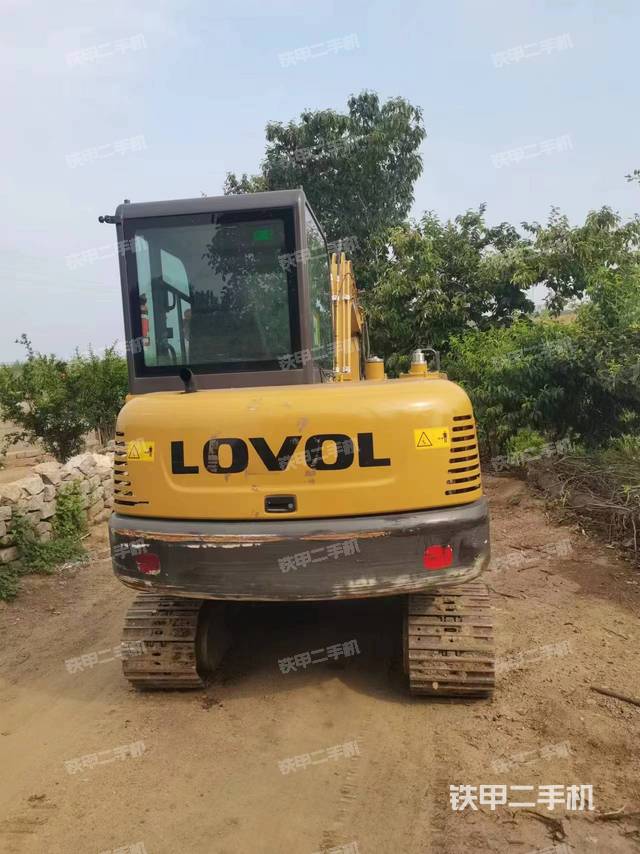 整机右后45°（整机外观）