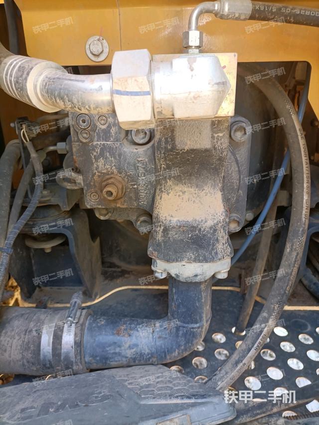 液壓泵室（大件艙室）