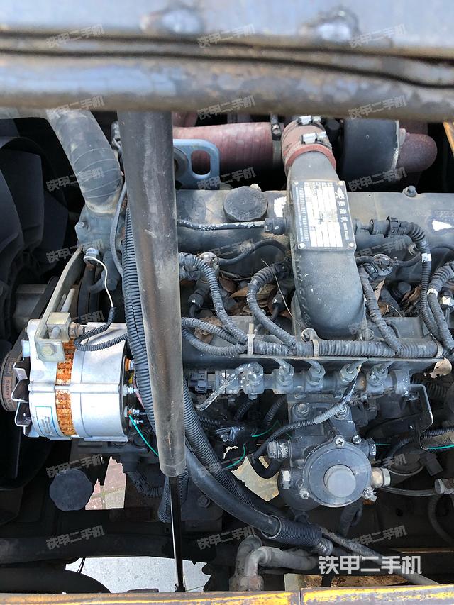 发动机整体俯视（整机外观）