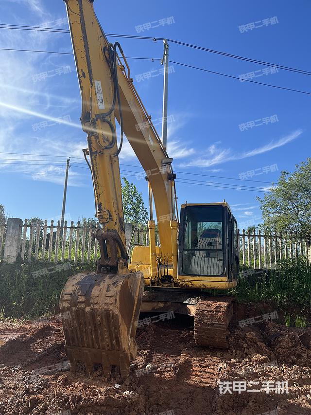 驾驶室整体（整机外观）