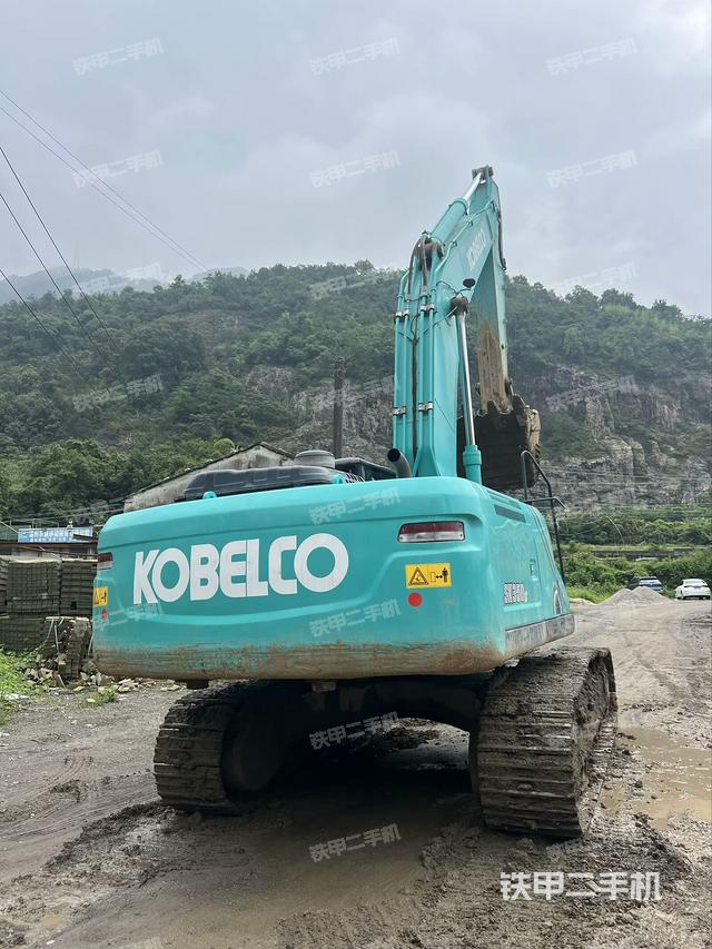 整机右后45°（整机外观）