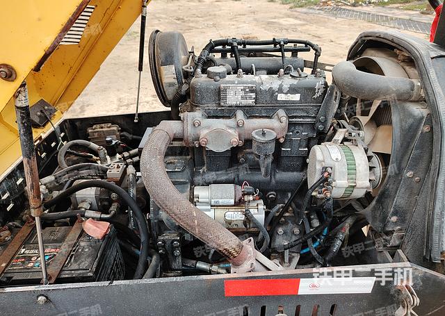 发动机（设备外观及核心部件）