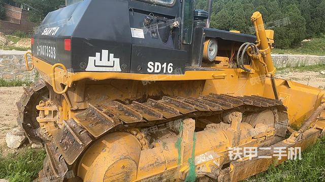 整机右后45°（设备外观及核心部件）