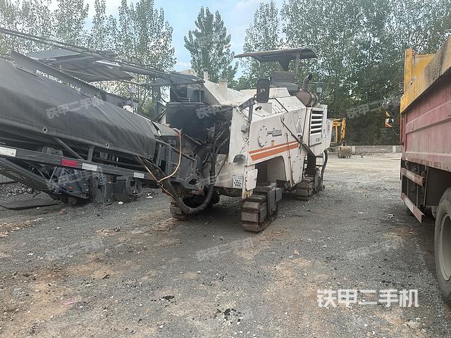 维特根W1000铣刨机