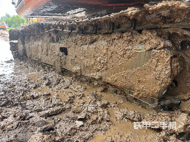 单侧履带整体（整机外观）