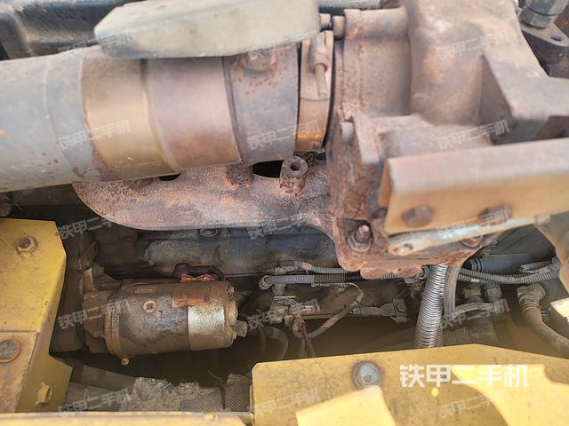 发动机整体俯视（整机外观）