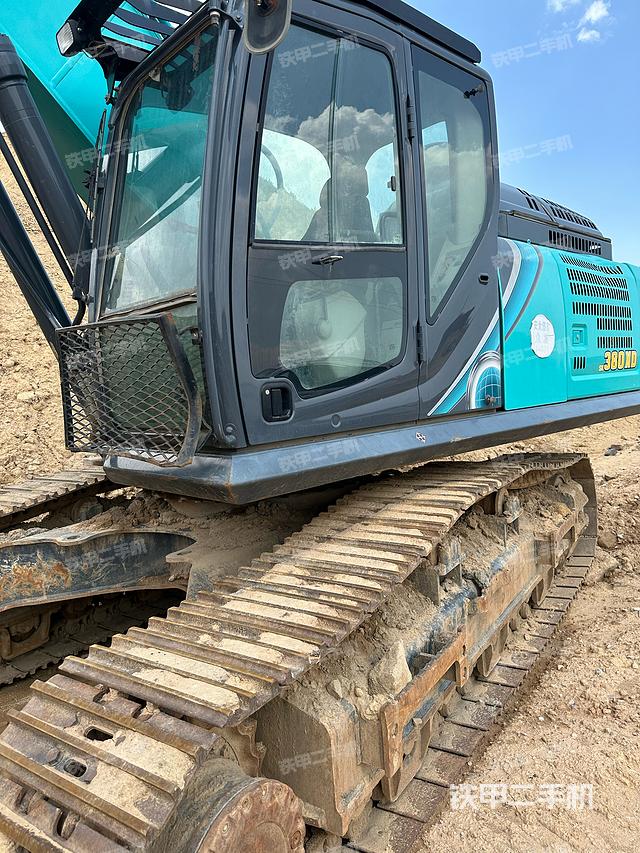 驾驶室整体（整机外观）