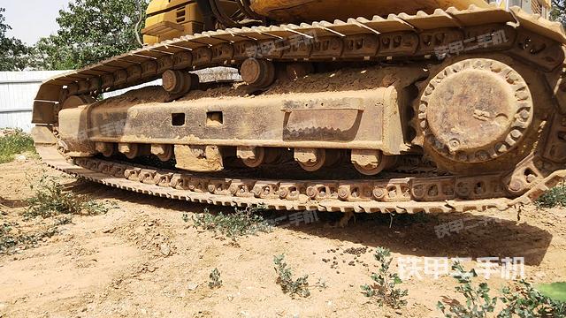 单侧履带整体（整机外观）