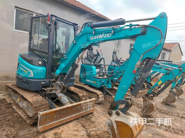 右前45(整机外观) 右前45(整机外观)