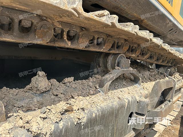 单侧履带整体（整机外观）