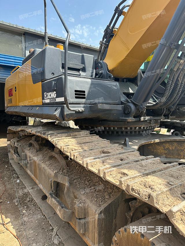 驾驶室整体（整机外观）