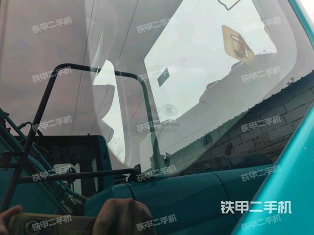 后窗玻璃角標(biāo)(駕駛室部分) 后窗玻璃角標(biāo)(駕駛室部分)