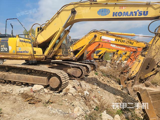 驾驶室整体（整机外观）