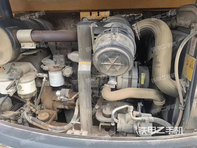 发动机整体俯视（整机外观）