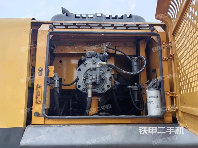 液压泵室（大件舱室）