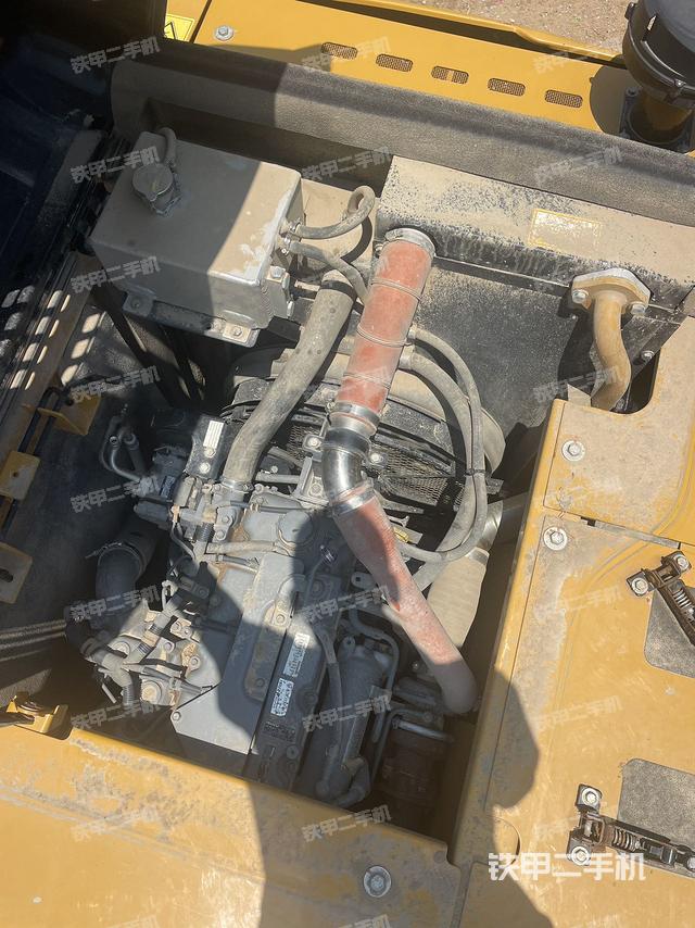 发动机整体俯视（整机外观）