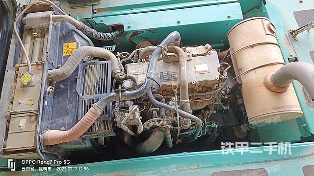 发动机整体俯视（整机外观）