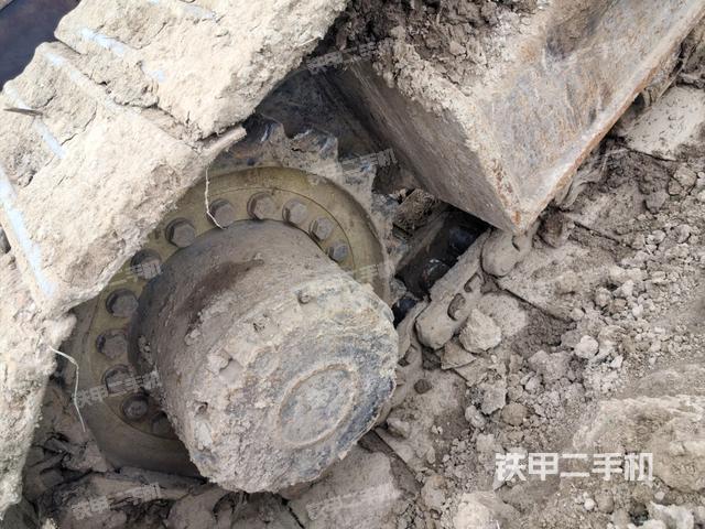 左驱动轮（行走机构）