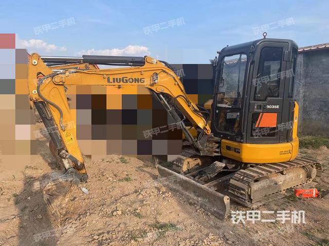 柳工CLG9035E挖掘機
