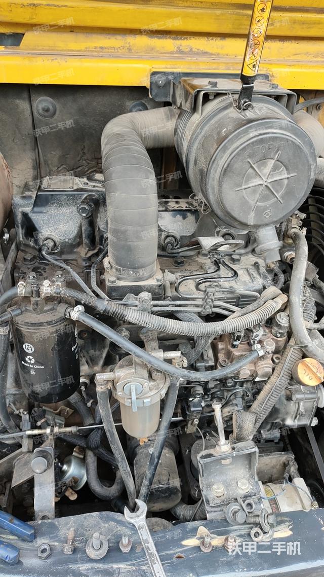 发动机整体俯视（整机外观）