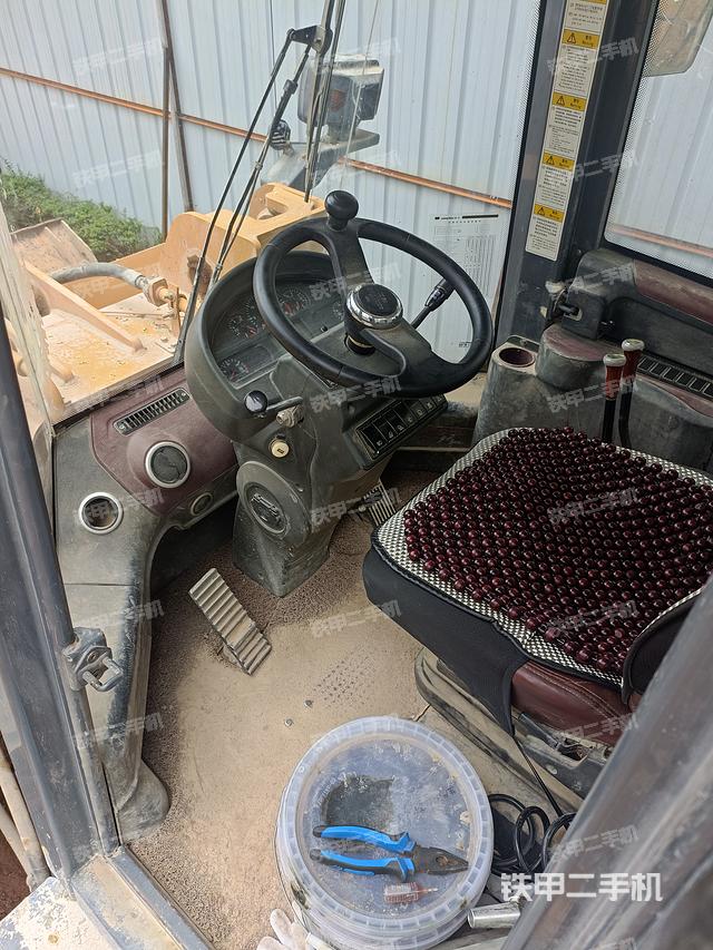 驾驶室工作台（整机外观及大件）